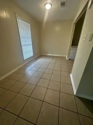Cozy 2-Bedroom and 1-Bathroom