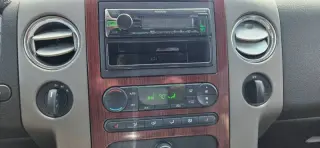 2005 Ford F-150 Lariat