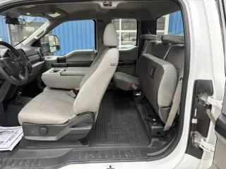 2017 Ford F-250 Super Duty XL