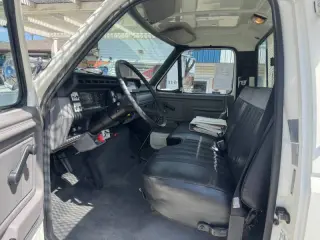 1997 Ford F-800