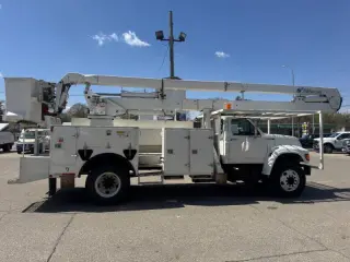 1997 Ford F-800