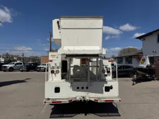 1997 Ford F-800