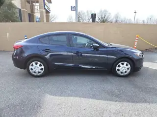 Mazda Mazda3 2016 i Sport sedán 4 puertas 6M