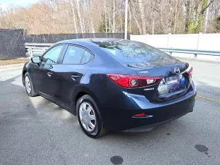 Mazda Mazda3 2016 i Sport sedán 4 puertas 6M