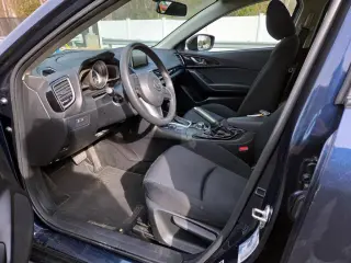 Mazda Mazda3 2016 i Sport sedán 4 puertas 6M