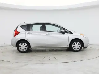 Nissan Versa Note 2015 SV 4dr Hatchback