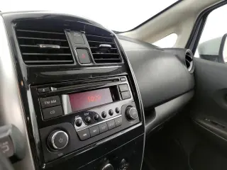 Nissan Versa Note 2015 SV 4dr Hatchback