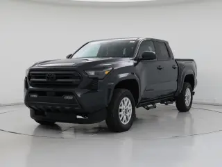Toyota Tacoma 2024 4x4 SR5 4dr Double Cab 5.0 ft SB