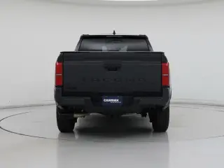 Toyota Tacoma 2024 4x4 SR5 4dr Double Cab 5.0 ft SB