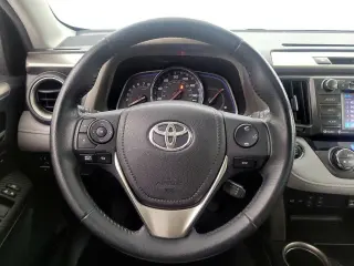 Toyota RAV4 2015 Limited 4dr SUV