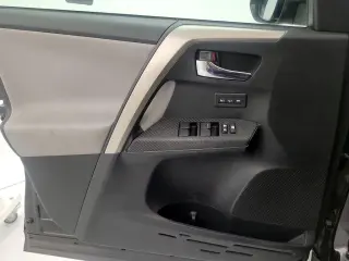 Toyota RAV4 2015 Limited 4dr SUV