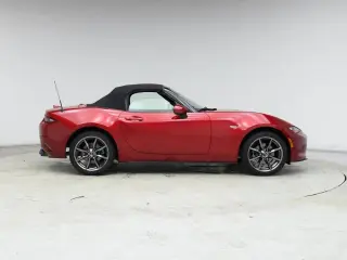 Mazda MX-5 Miata 2016 Grand Touring 2dr Convertible 6M
