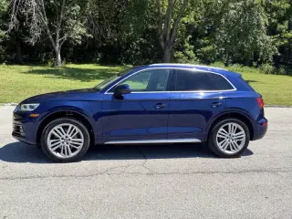 2018 Audi Q5 2.0T quattro Premium Plus