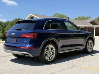 2018 Audi Q5 2.0T quattro Premium Plus