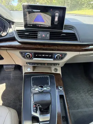 2018 Audi Q5 2.0T quattro Premium Plus