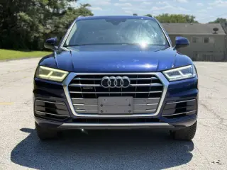 2018 Audi Q5 2.0T quattro Premium Plus