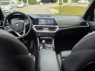 2019 BMW 3 Series 330i xDrive