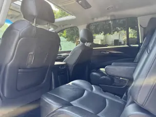 2017 Cadillac Escalade ESV Luxury