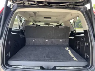 2017 Cadillac Escalade ESV Luxury