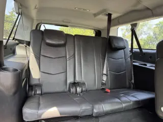 2017 Cadillac Escalade ESV Luxury