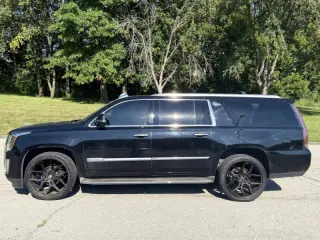 2015 Cadillac Escalade ESV Luxury