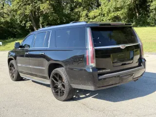 2015 Cadillac Escalade ESV Luxury