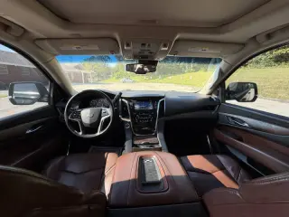 2015 Cadillac Escalade ESV Luxury
