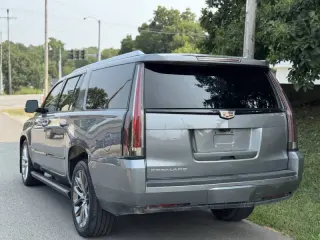 2019 Cadillac Escalade ESV Premium Luxury