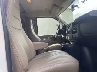 2018 Chevrolet Express 2500