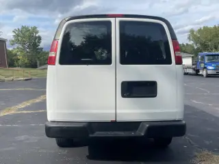 2018 Chevrolet Express 2500