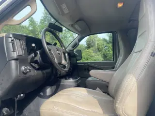 2018 Chevrolet Express 2500