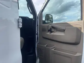 2018 Chevrolet Express 2500