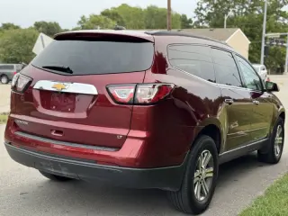 2017 Chevrolet Traverse LT
