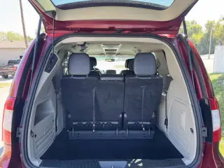 2014 Chrysler Town and Country Touring-L