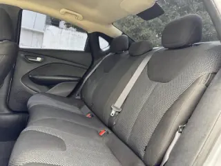2016 Dodge Dart SE