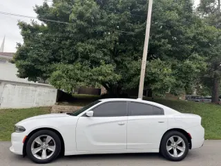 2017 Dodge Charger SXT