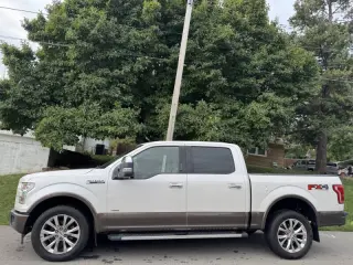 2017 Ford F-150 Lariat