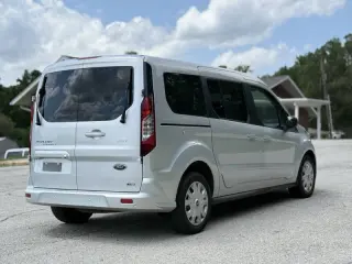 2022 Ford Transit Connect XLT