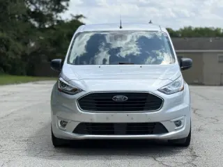2022 Ford Transit Connect XLT