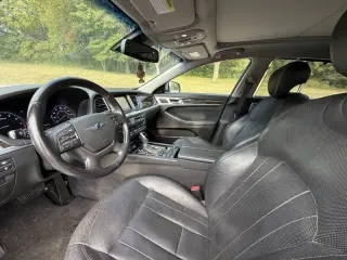 2017 Genesis G80 3.8