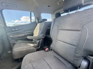 2017 GMC Acadia SLE-2