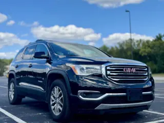 2017 GMC Acadia SLE-2