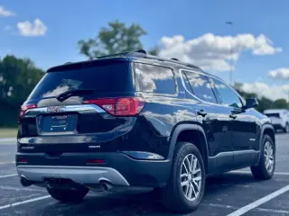 2017 GMC Acadia SLE-2