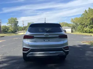 2019 Hyundai Santa Fe SE 2.4L