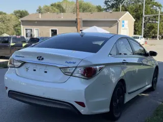 2012 Hyundai Sonata Hybrid