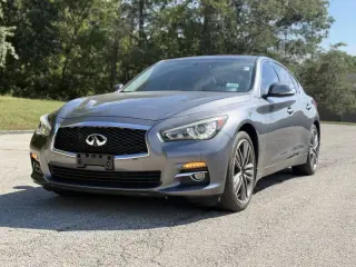 2015 Infiniti Q50 Premium