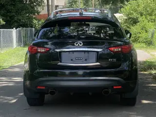 2010 Infiniti FX35