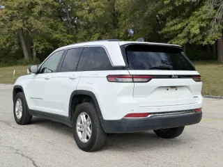 2024 Jeep Grand Cherokee Laredo