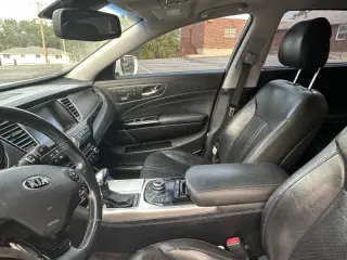 2016 Kia K900 Premium V6