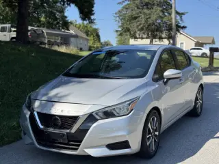 2021 Nissan Versa SV